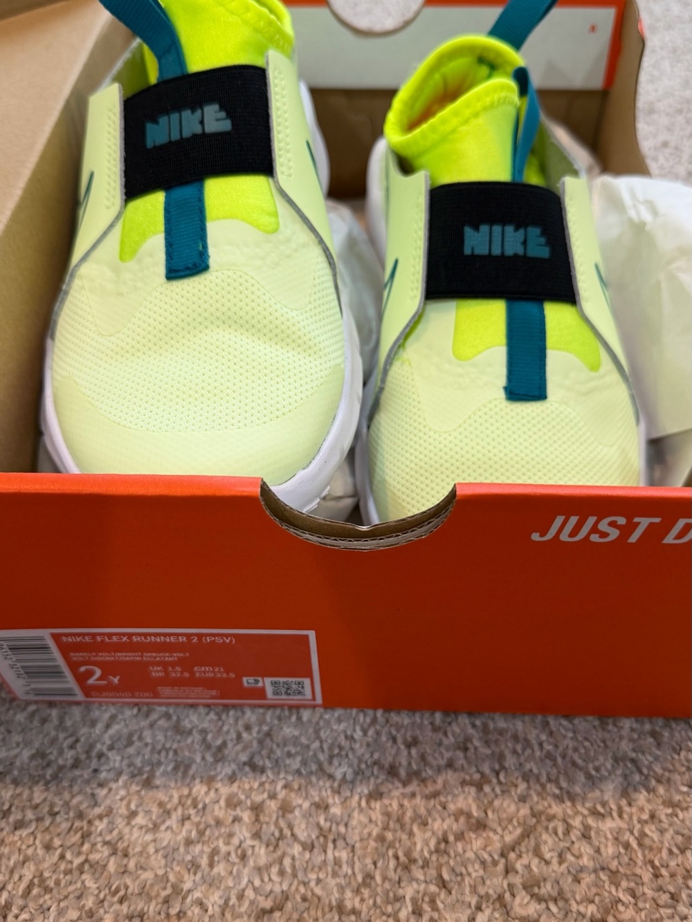 Nike Kids Neon Yellow and Teal Slip-On Sneakers